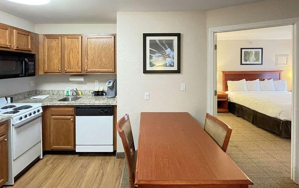 Smart Suites, Ascend Hotel Collection South Burlington Quarto foto